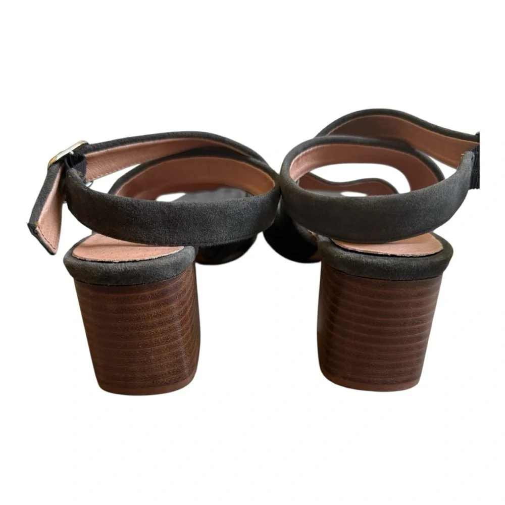J Jill Gray / Sage Suede‎ Criss Cross Ankle Wrap Heeled Sandals Size 8.5